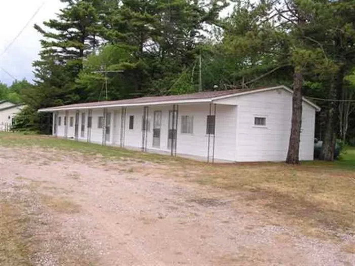 Undetermined Nuabinway Motel - Real Estate Photo (newer photo)